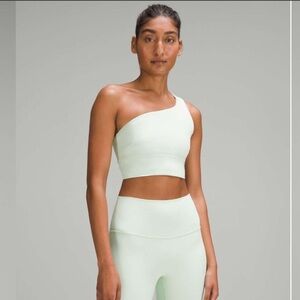 Lululemon NWT Align Asymmetrical Bra *Light Support, C/D Cup
